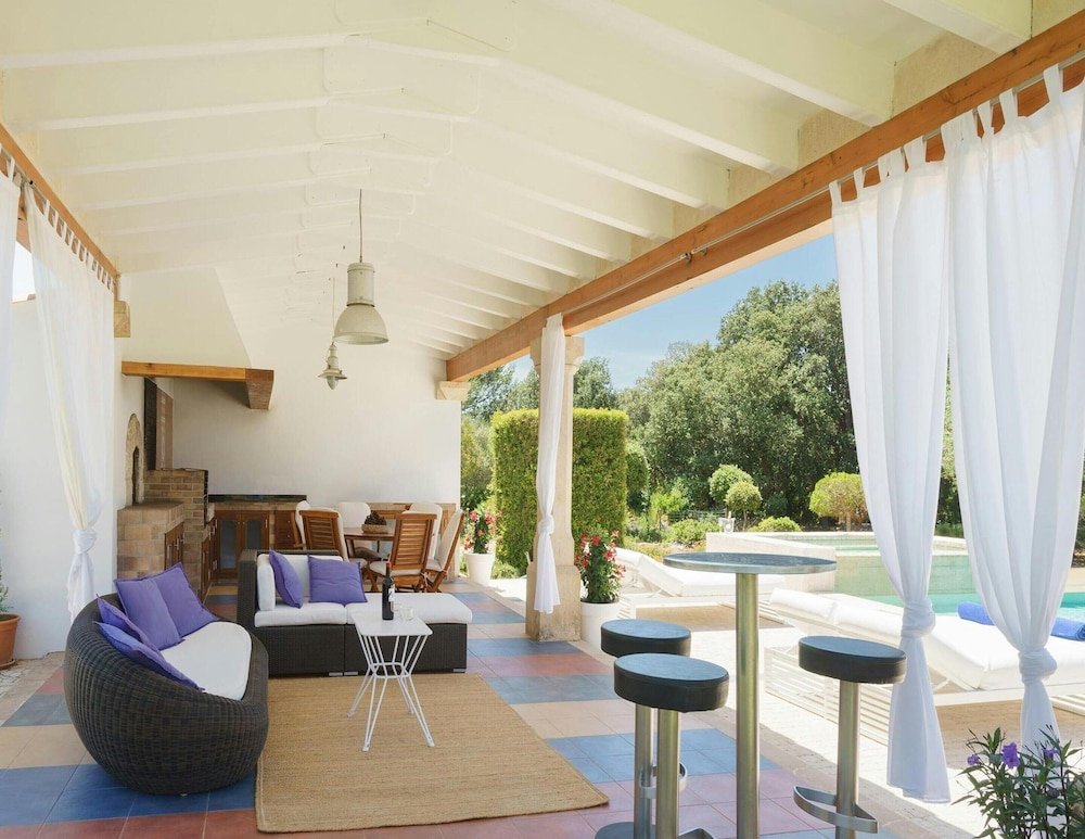 Nice Villa Near Golf of Pollensa