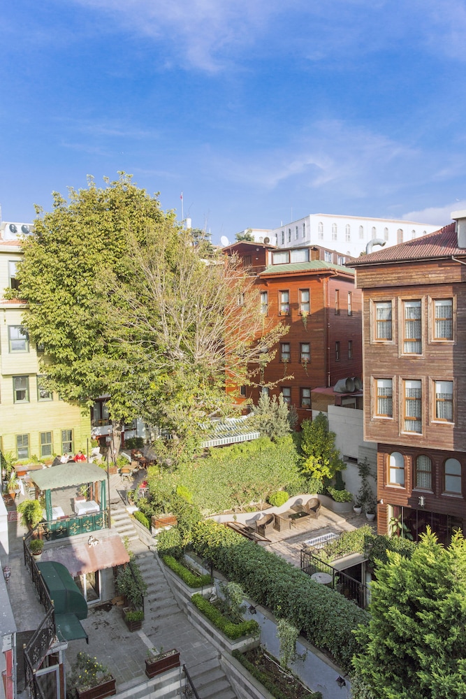 Bahçe Ev Oteli - Özel Sınıf - Image 90