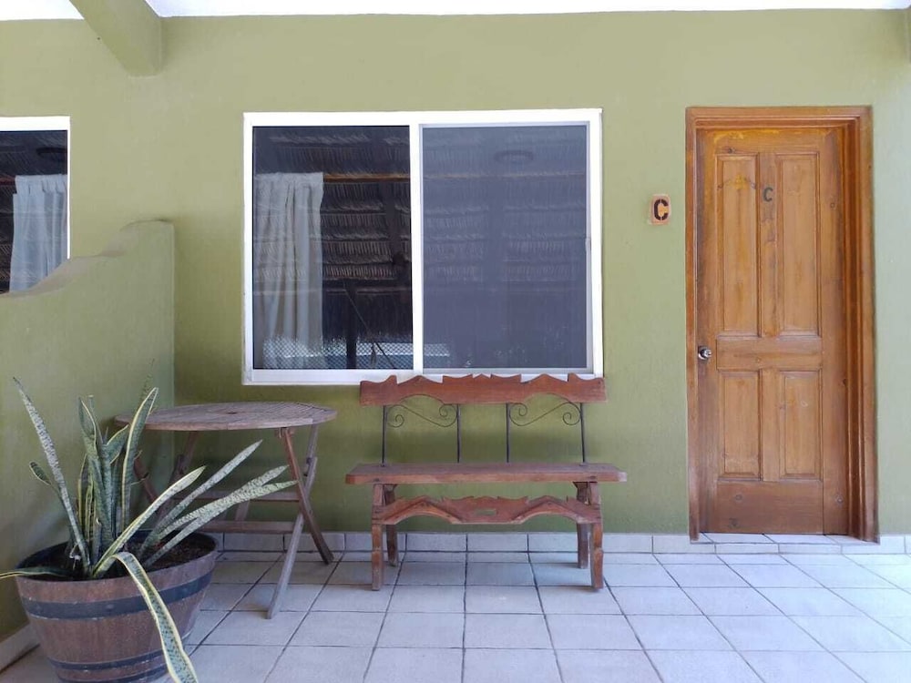 Photo 13