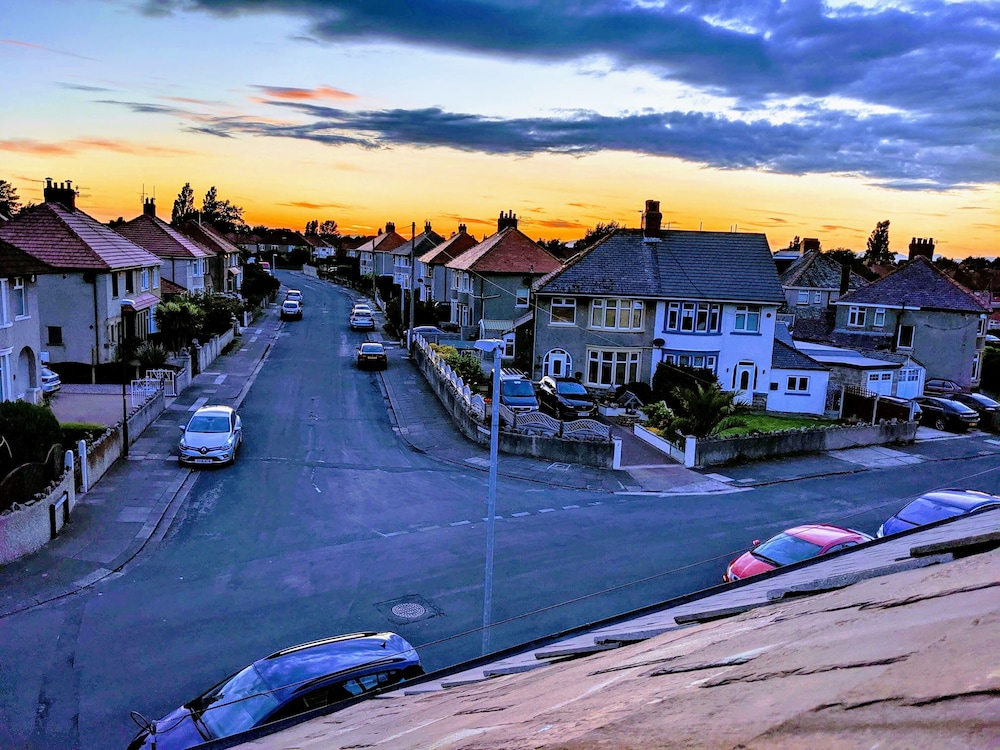 1 Lathom Avenue
