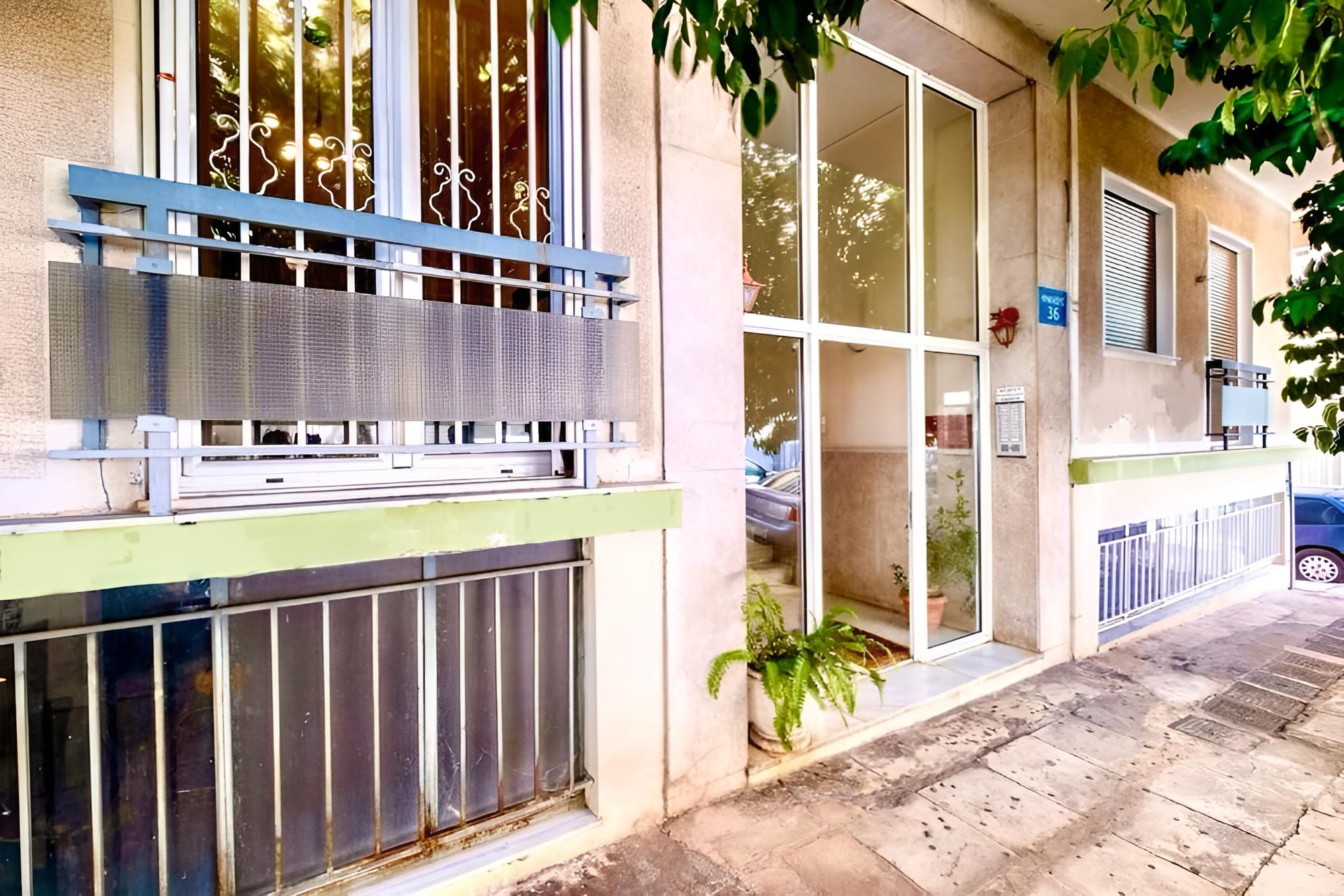 Unique mid-century apt Athens by GHH