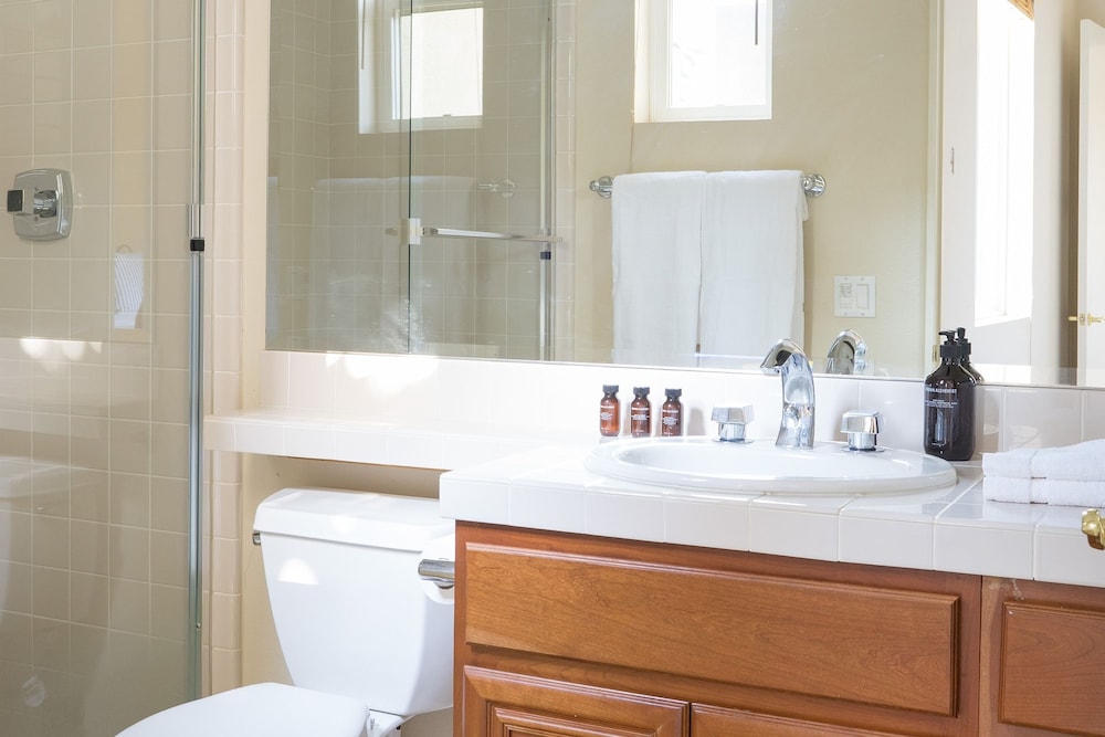 Monroe by Avantstay Beautiful Home w Pool Spa PGA West Sleeps 12
