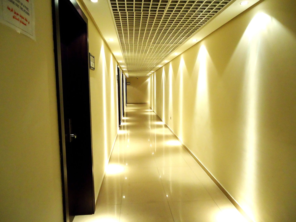 Abu Dhabi Vacations - Al Jazira Club Hotel - Property Image 12