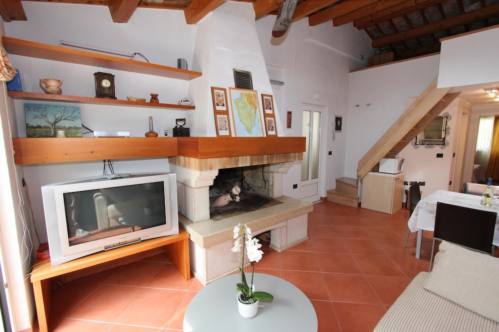 Photo 21
