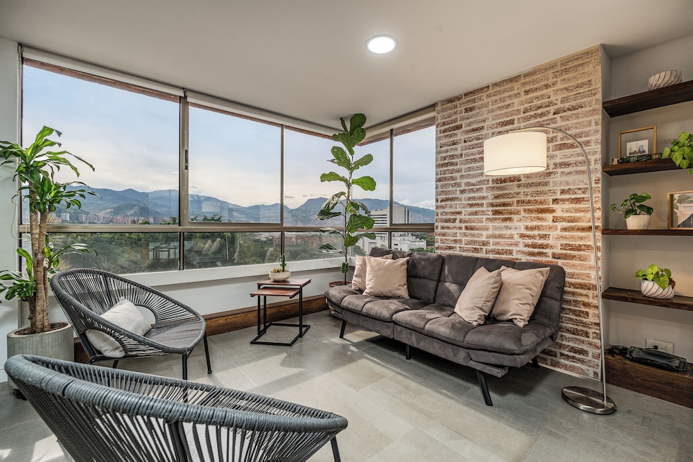 Apartamentos Alcazar Oviedo byHOUSY HOST