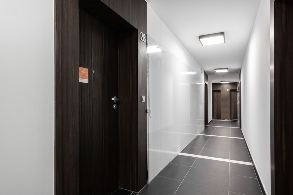 Apartments Przyokopowa Warsaw by Renters view 2
