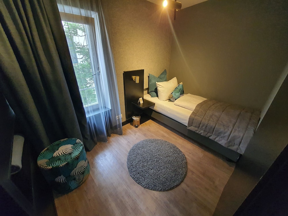 Munich Vacations - Boutique Hotel Falkenturm - Property Image 40