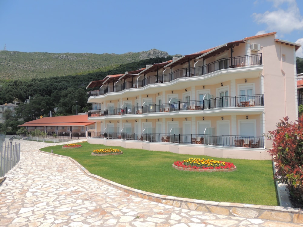 Alea Resort