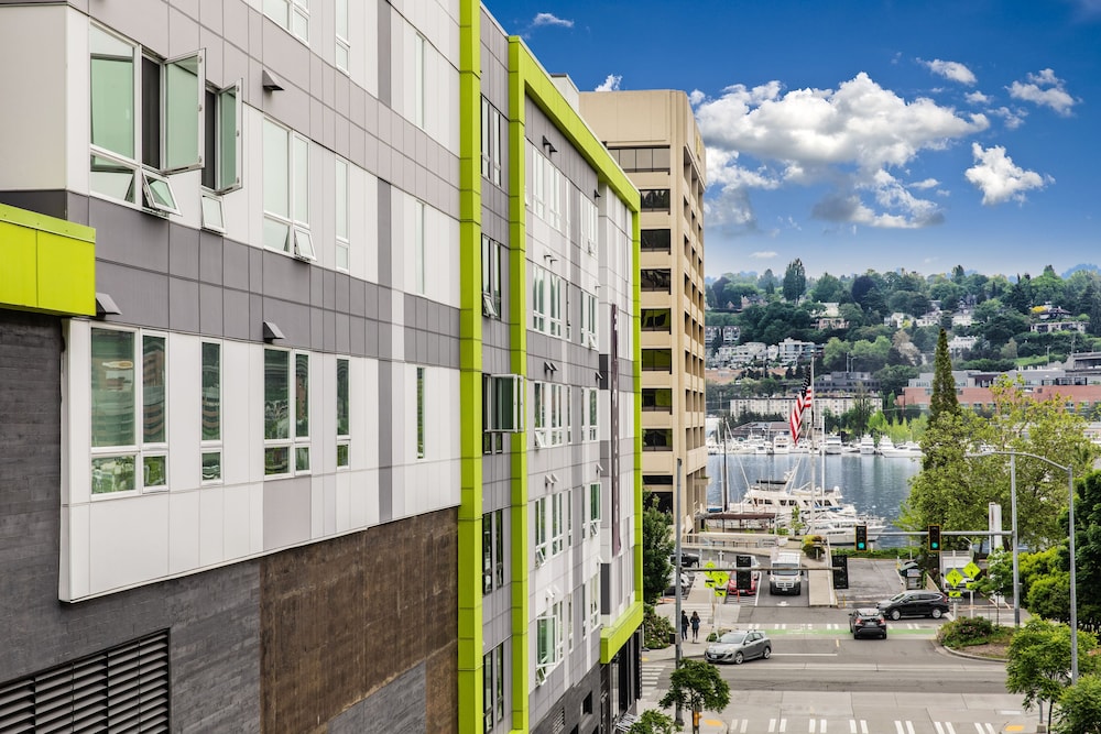 Domicile Suites at Marina SLU