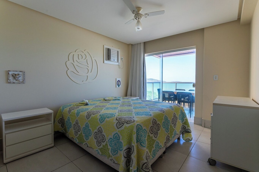 Apto Pet Friendly com 3 Su tes e Vista Para o Mar