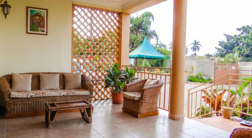 Apricot Guest House