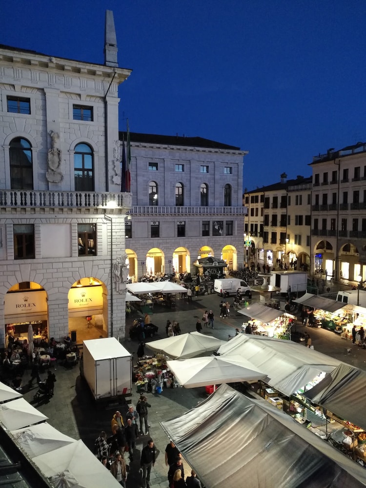 Officine Cavour Apartments