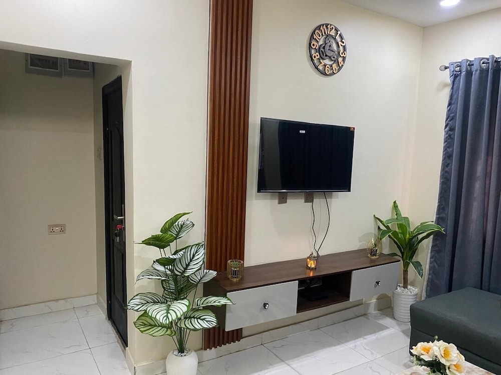 Furnished One-bedroom Bungalow in a Secure and Serene Part of Ibadan