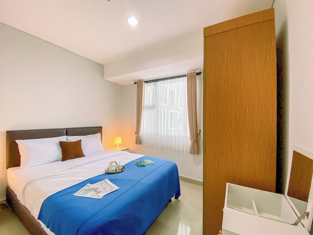 Best and Cozy 2BR Apartment Royal Olive Residence