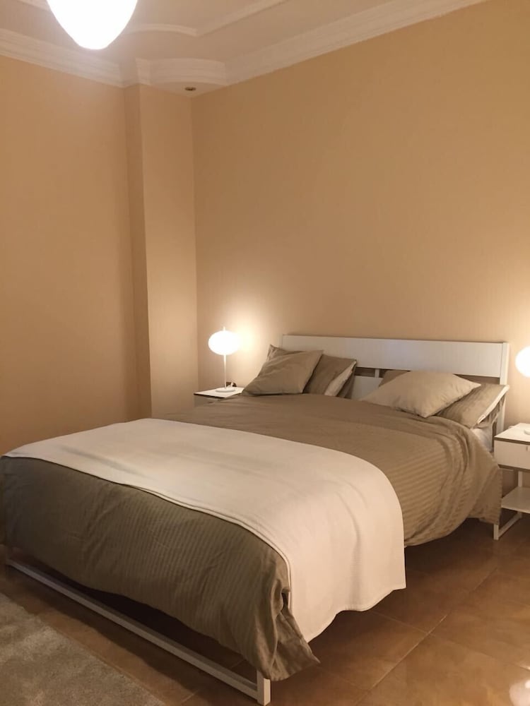 Unique Flat