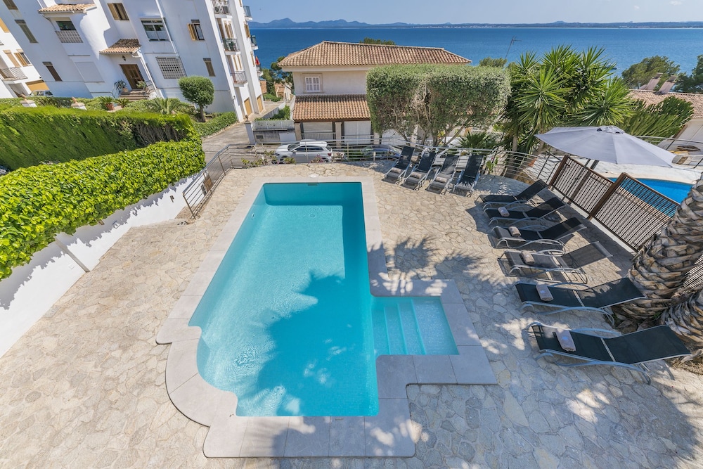 Villa Alcanada