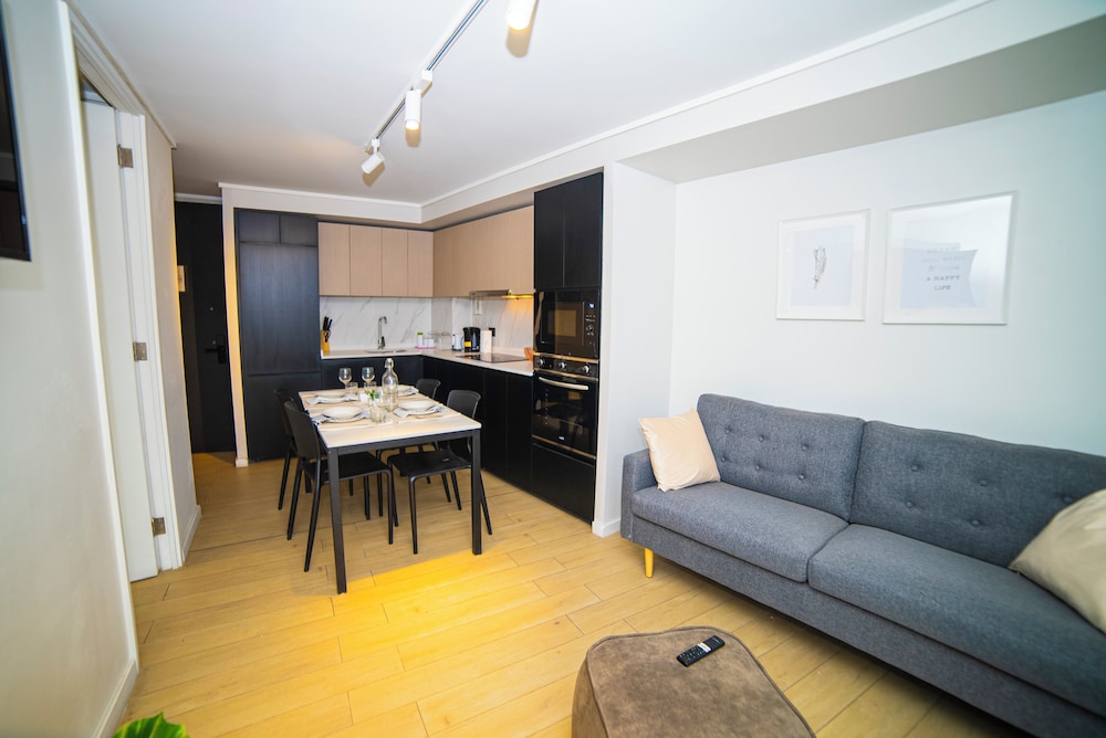 Bucarest Apartments by Andes STR