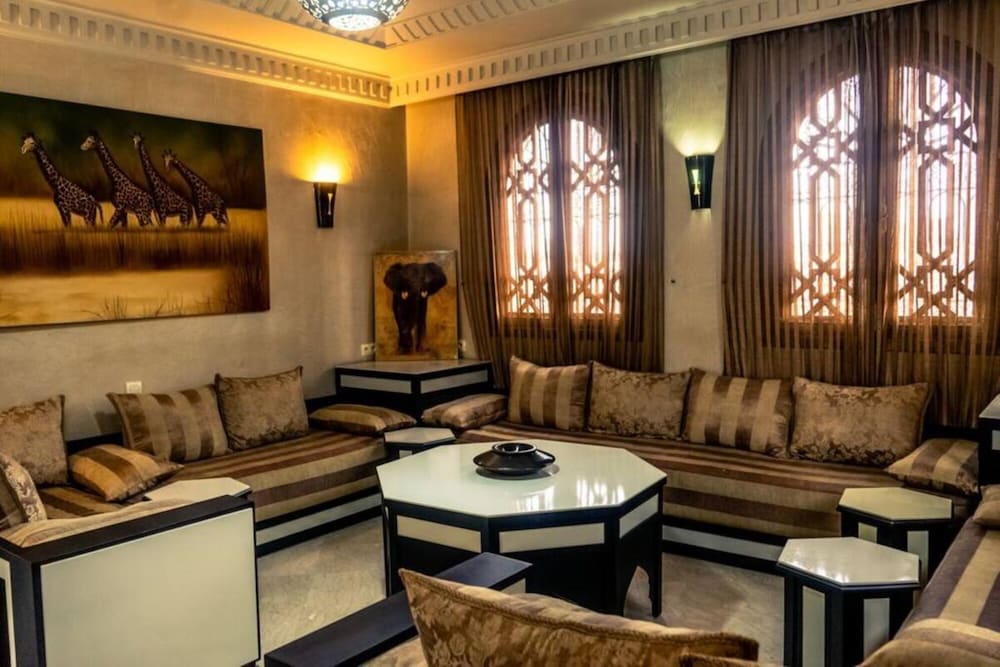 lounge