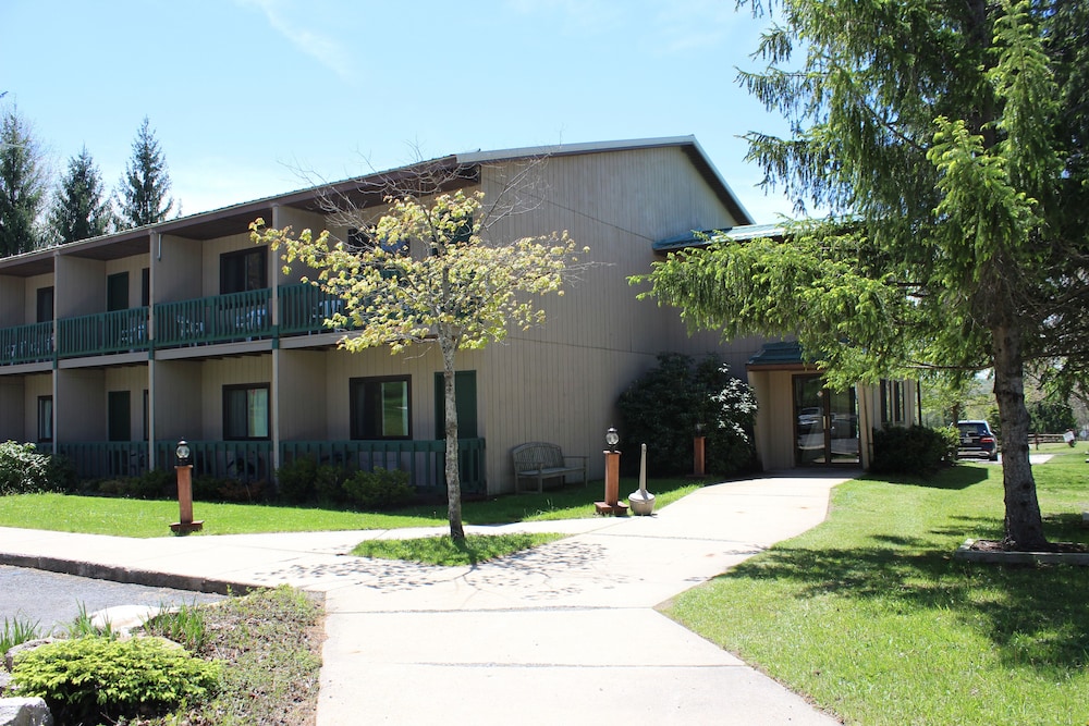 Alpine Lake Resort