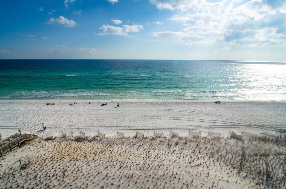 Islander Beach Resort by Panhandle Getaways