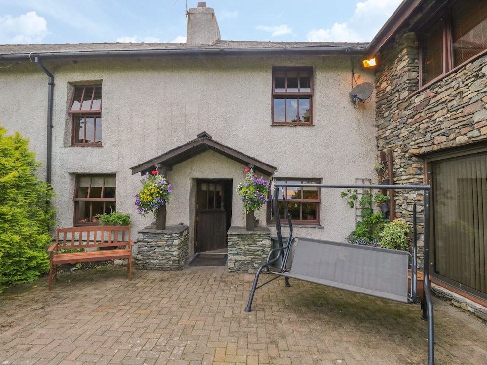 1 Cherry Tree Cottage