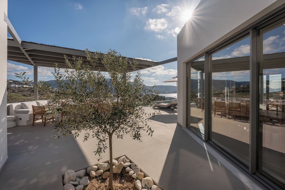 AVERA VILLAS