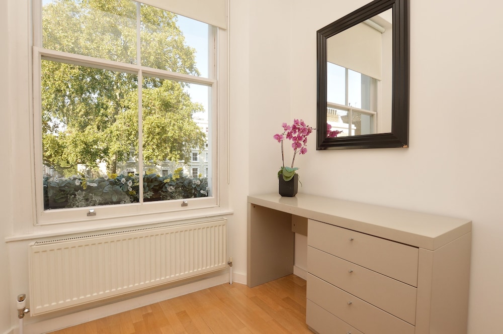 Princes Square Serviced Apartments by Concept Apartments