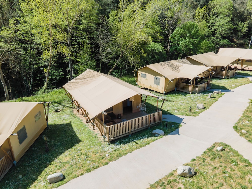 Glamping Can Bora Lodges