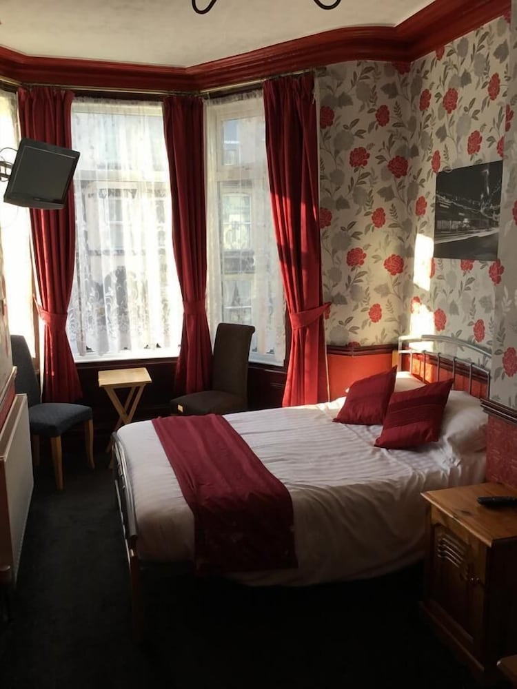 Valdene Hotel