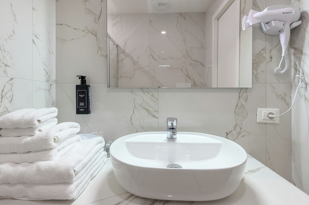 Tolu Relais