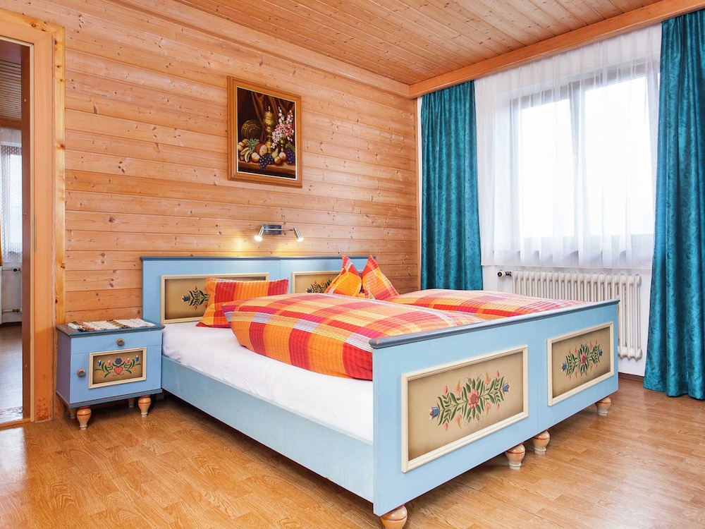 Sunny Hillside Apartment in Mittersill near Public Transport view 3