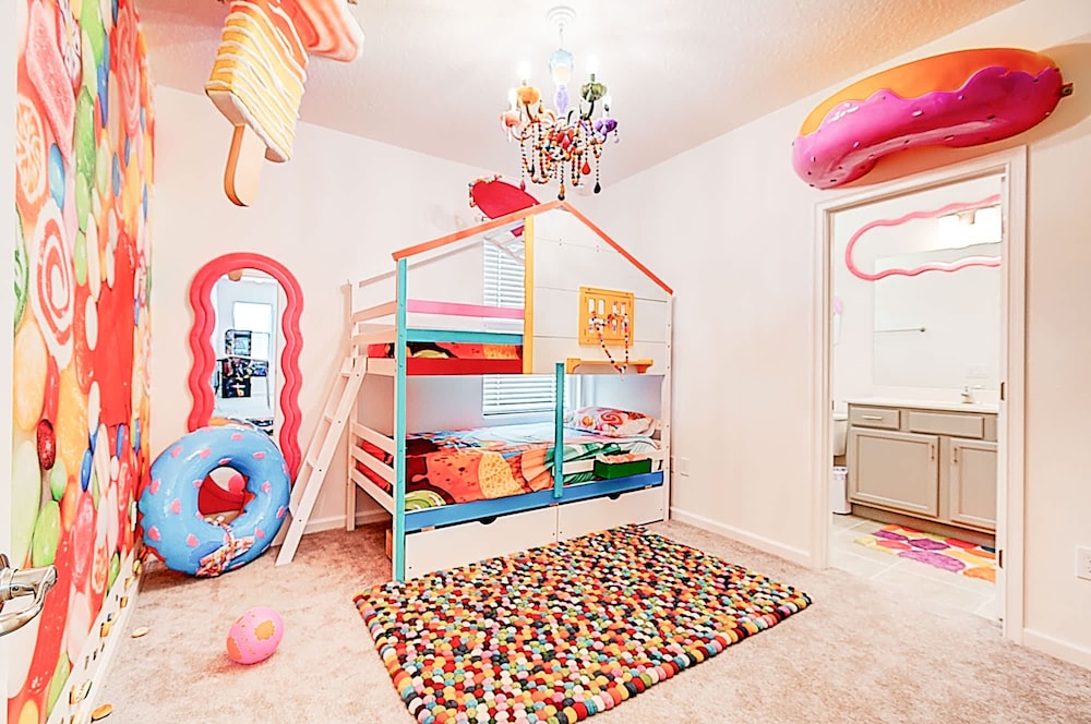 5893 Family Fun Home With Pool Near Theme Parks