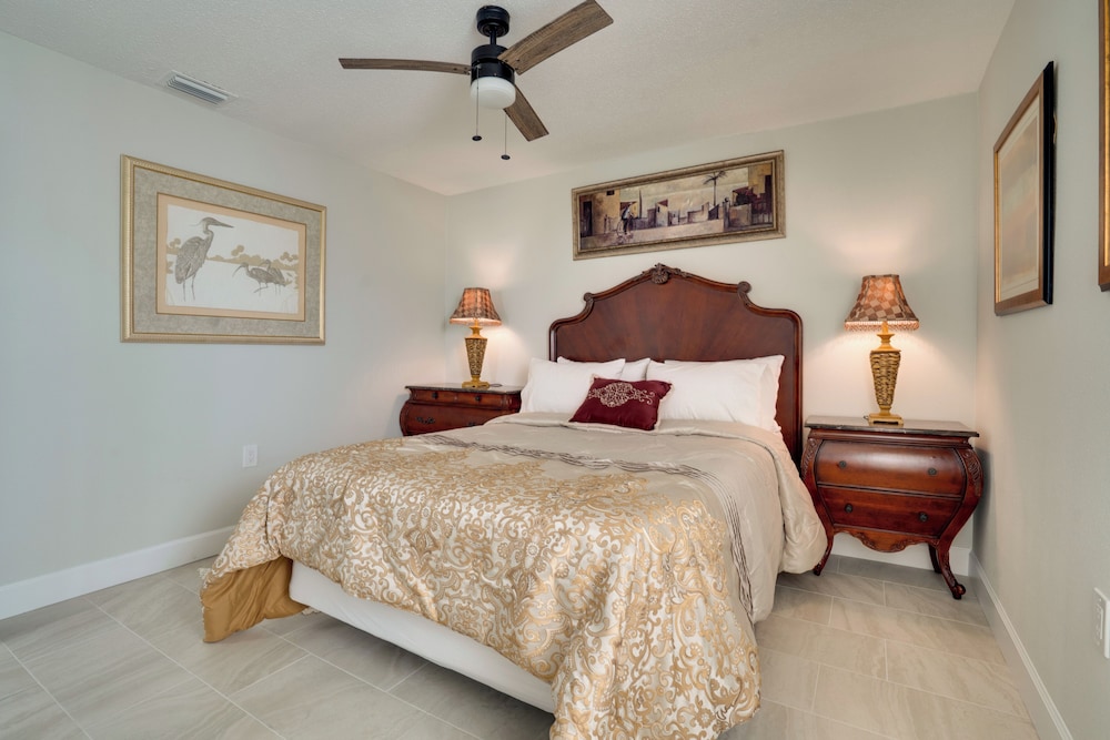 Steps to Gulf: Updated Duplex in Redington Shores!