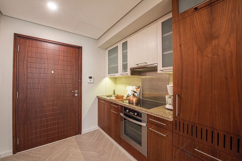 Nasma Luxury Stays- BLVD Central Podium