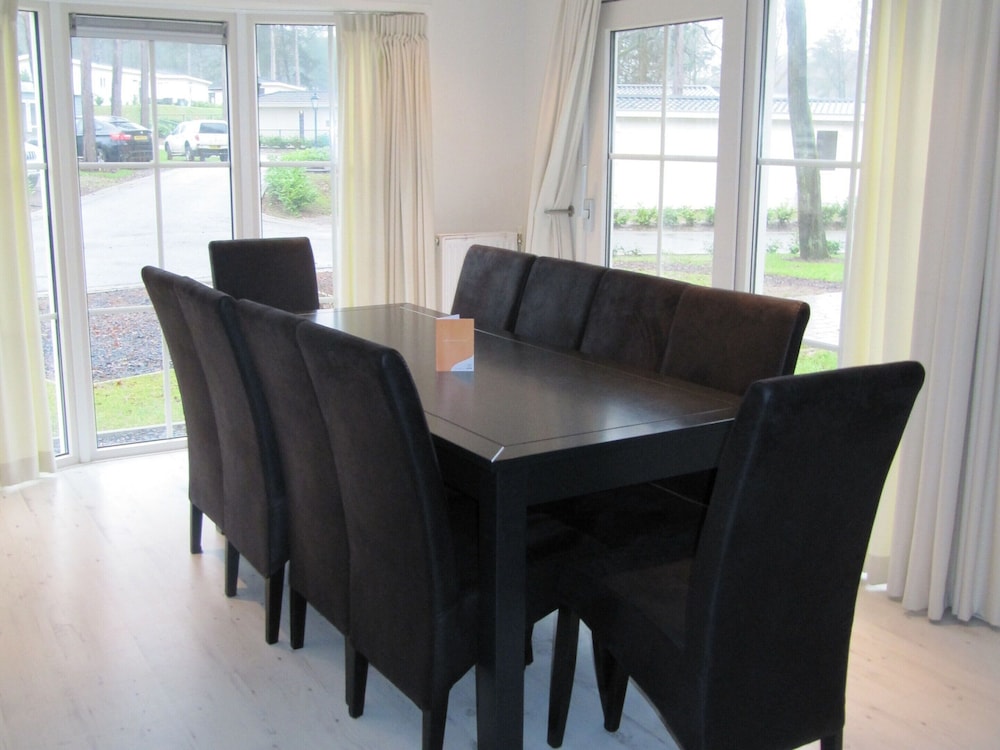 Tidy Furnished Chalet With a Dishwasher