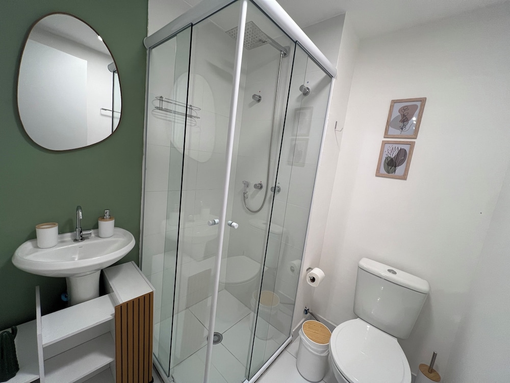 Apartamentos com piscina e academia