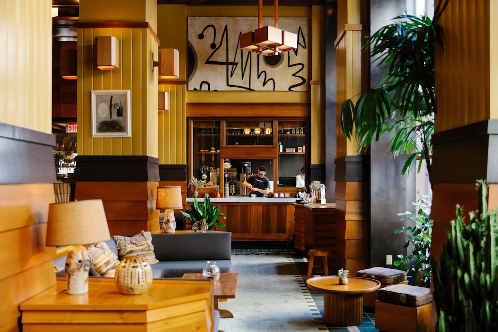 Freehand Los Angeles 3