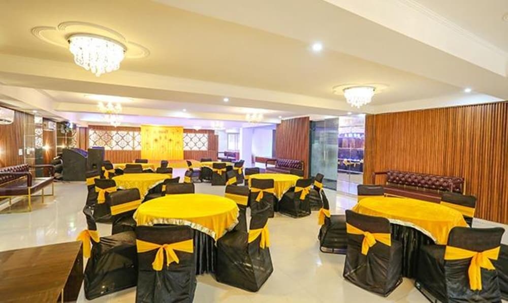 meeting & event spaces