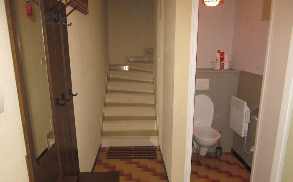 Photo 57