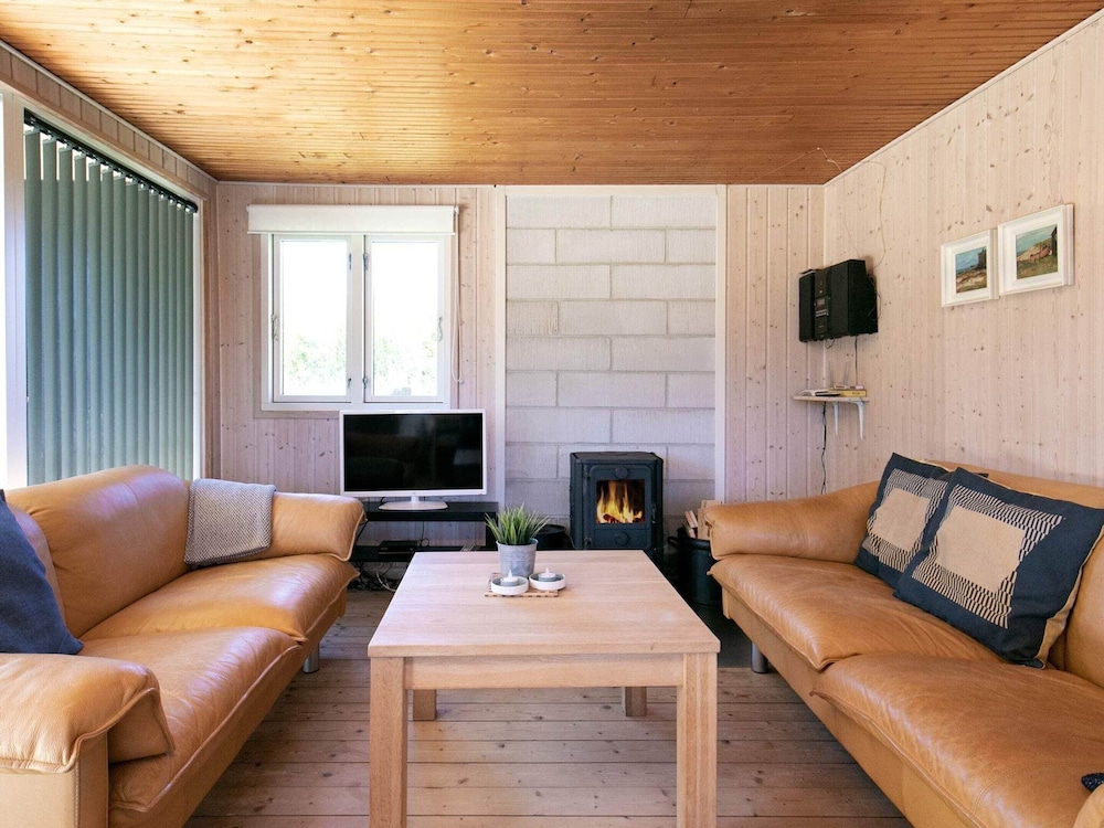Lovely Holiday Home in LÃ¸nstrup near Sea view 5