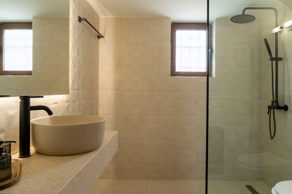 Villa Dimitra With Swimming Pool