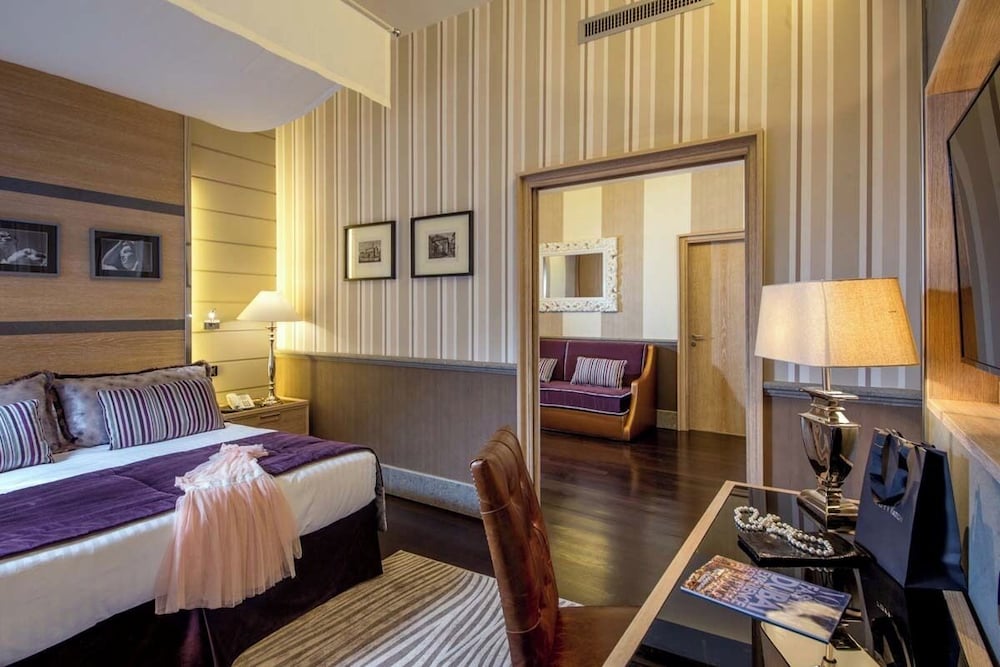 The Inn at the Spanish Steps Luxury Collection - Spanish Steps Suites