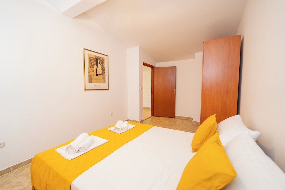 Apartments Adela III