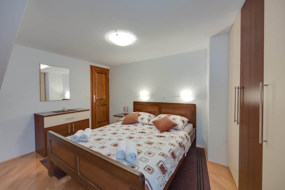 Holiday Home Ema in Tar - Vabriga
