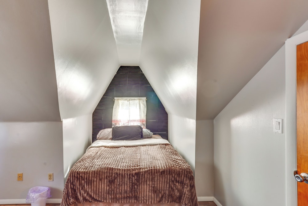 HBG Apt ~ 3 Mi to Downtown & River!