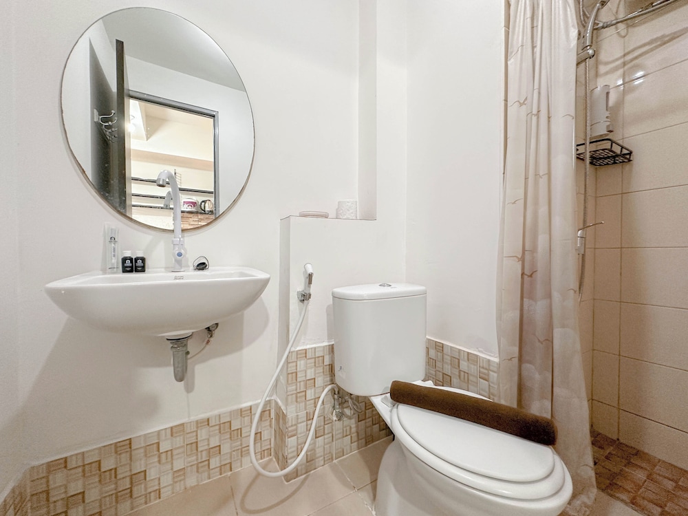 1Br Spacious And Vibrant At Tamansari Prospero Apartment