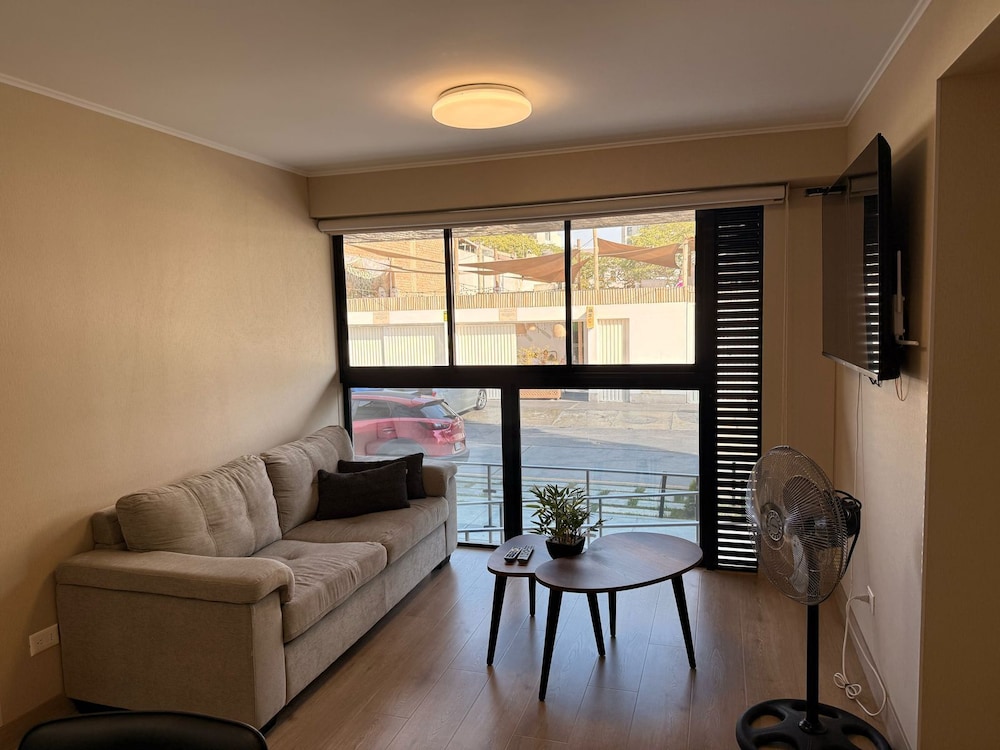 Relax and Work at Miraflores