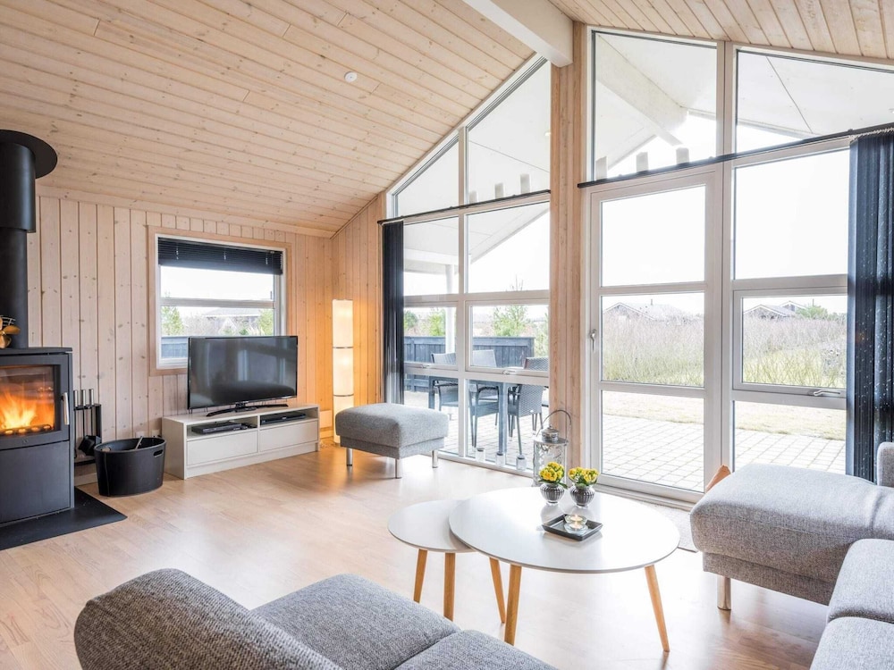 6 Person Holiday Home in Tarm view 4