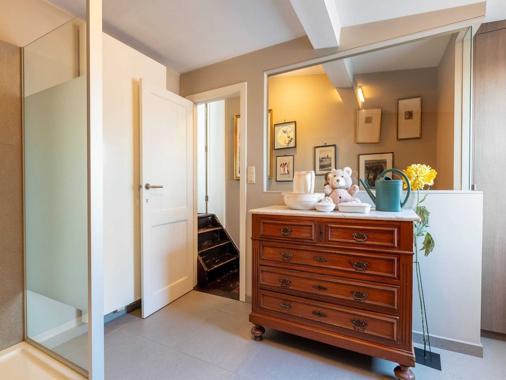 Apartment in Kruibeke Wissekerke Castle