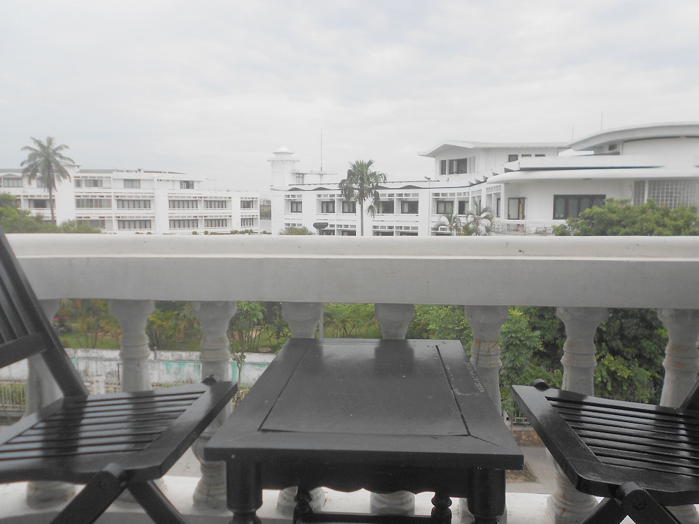 Hue Boutique Homestay